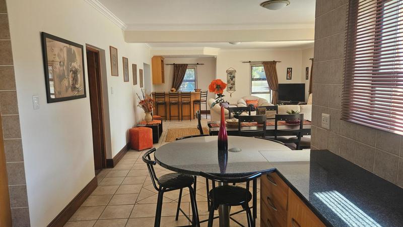 4 Bedroom Property for Sale in Westlake North West